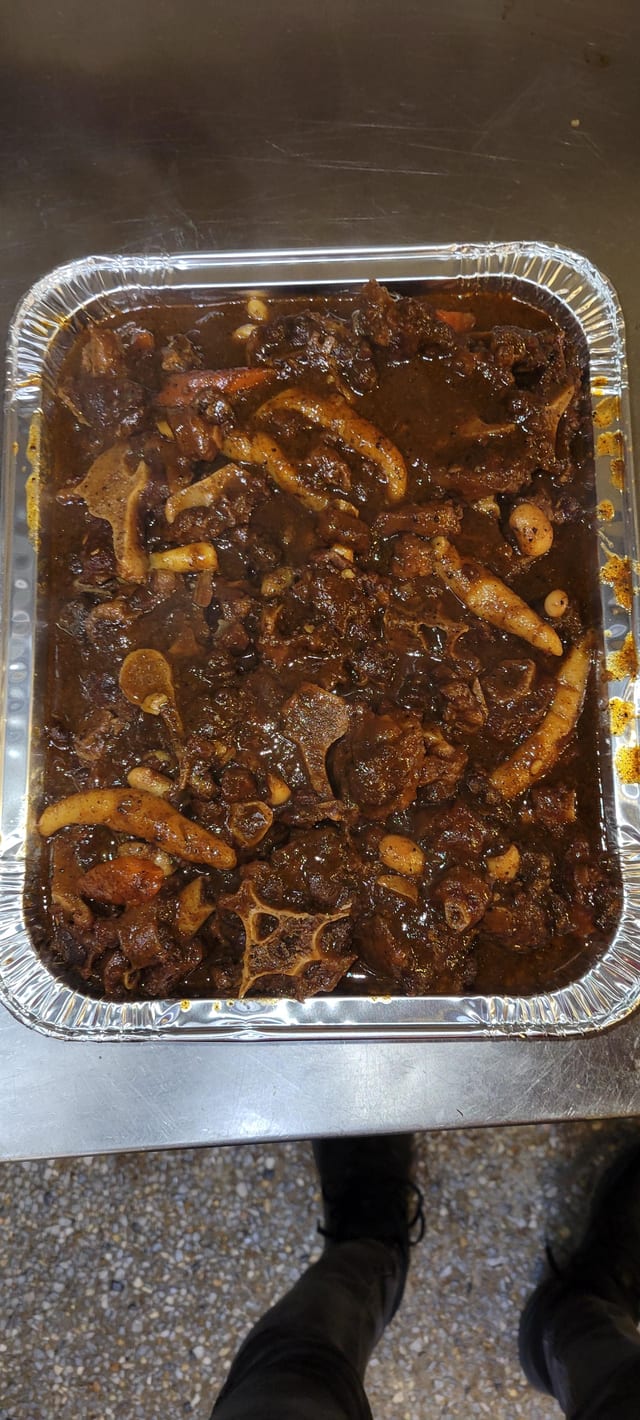 Stewed Oxtails/ Cowfoot - Half Pan.