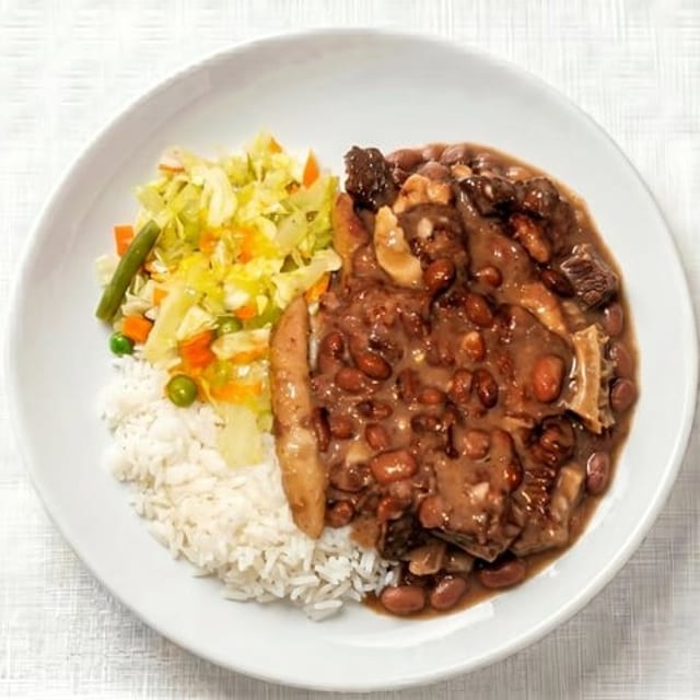 Large Stew Peas (Pigtail and Saltbeef).